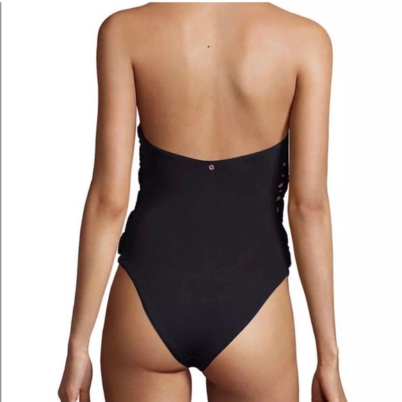 Red Carter Women’s S Black Side Lattice Strapless/Halter Cheeky Swim Suit - NWT! - Picture 2 of 16